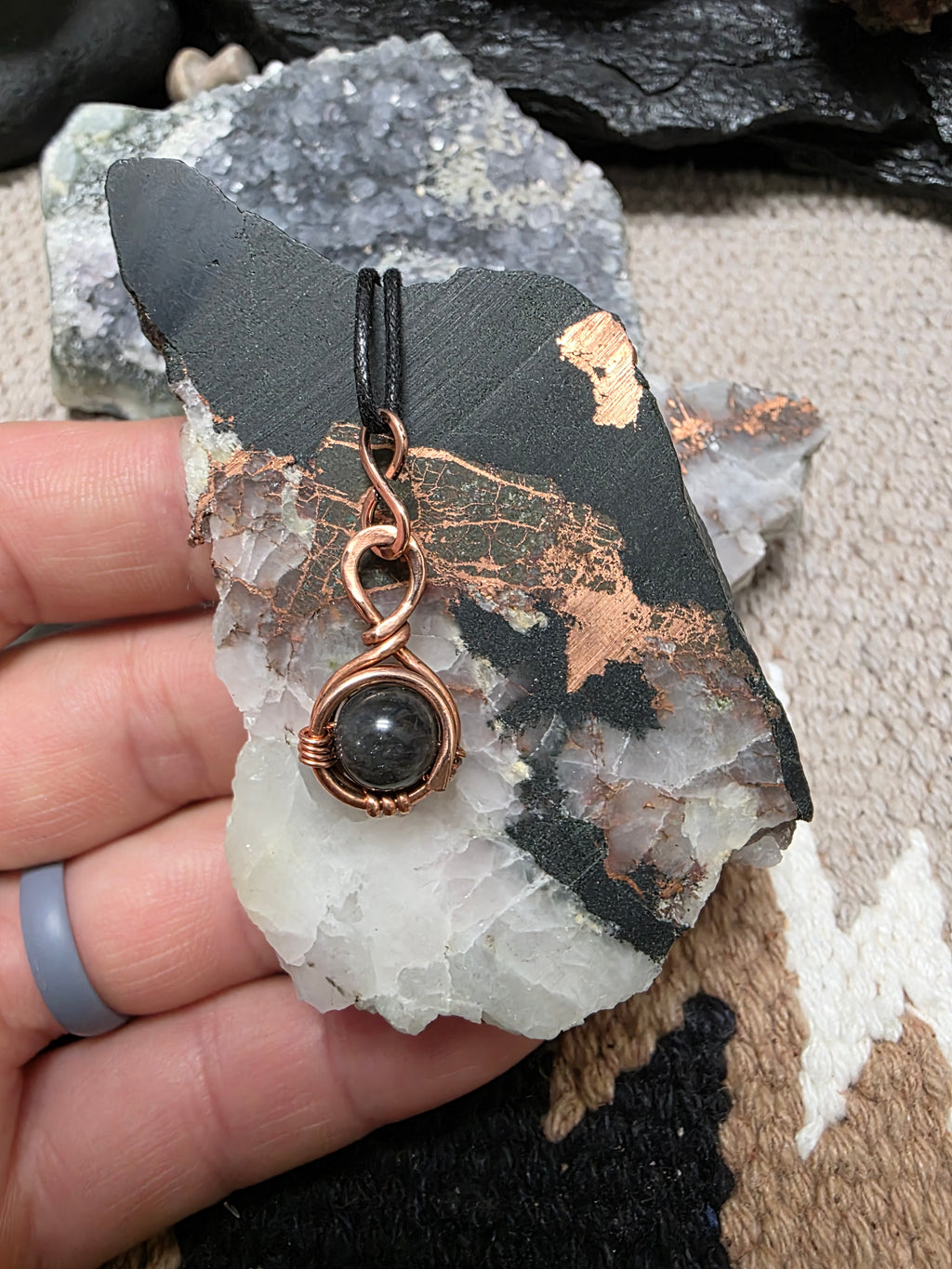 "Orbit" Blue Labradorite Pendant