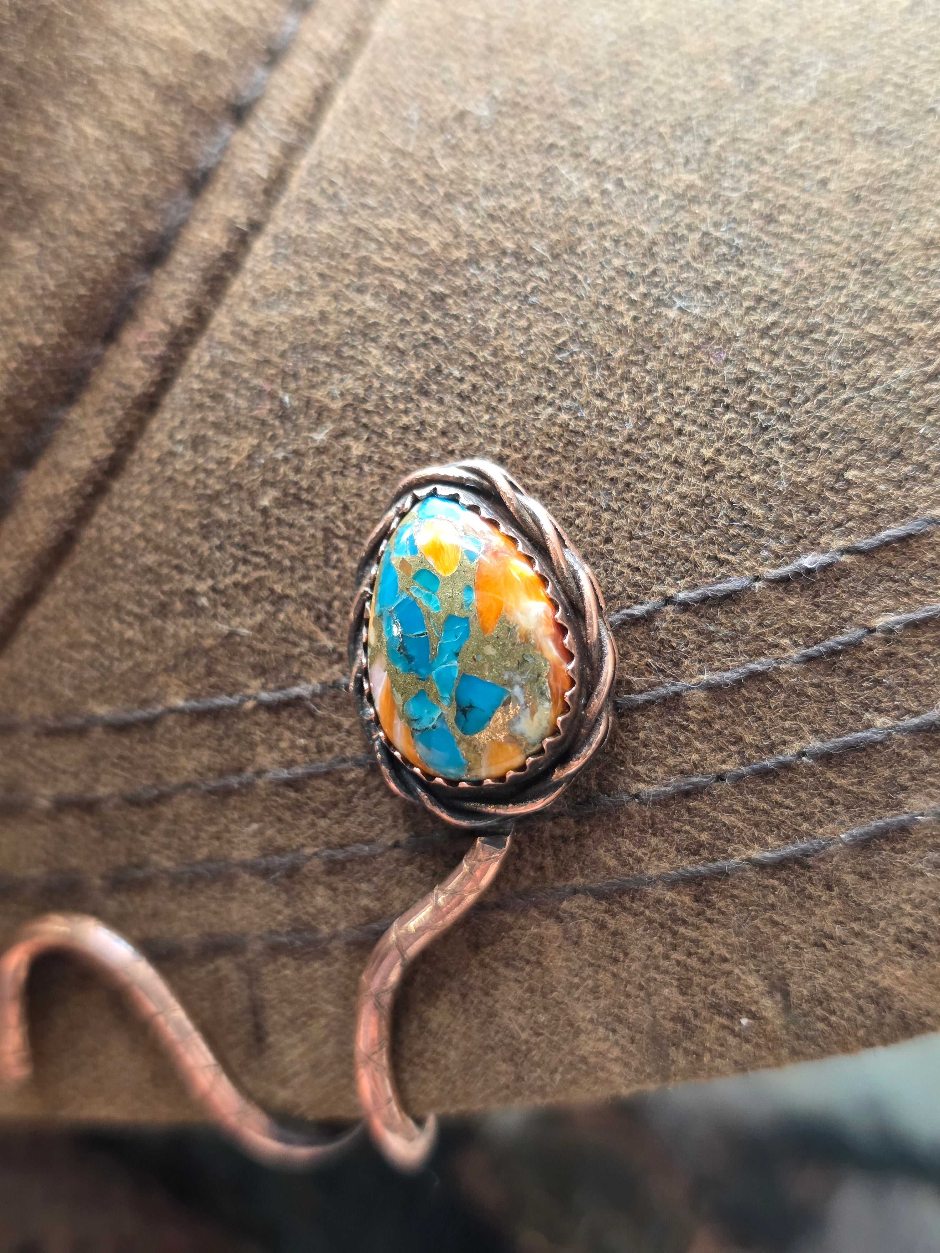Turquoise Spiny Oyster Hat Clip