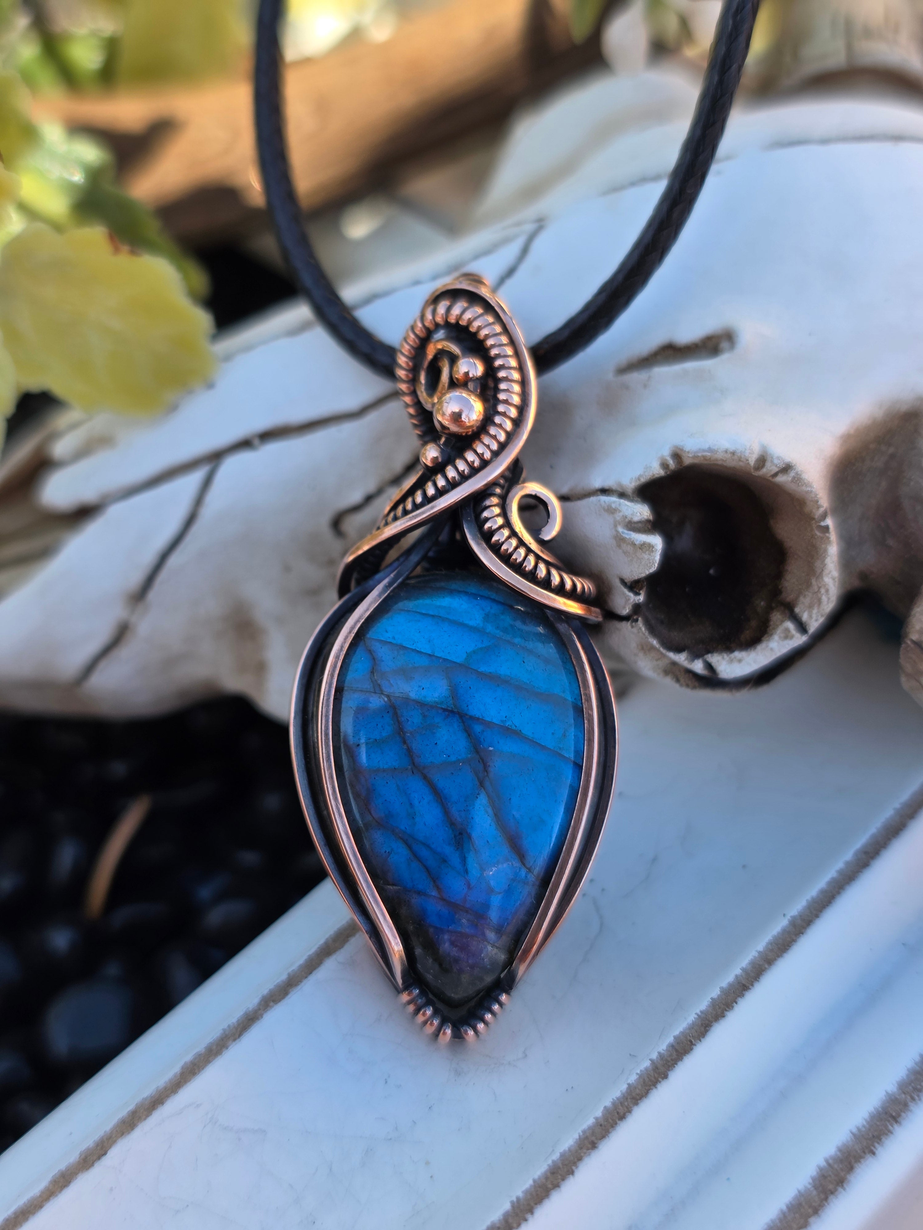 Blue Flash Labradorite in Copper