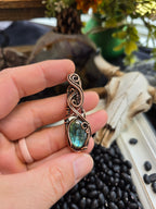 Flashy Labradorite Pendant