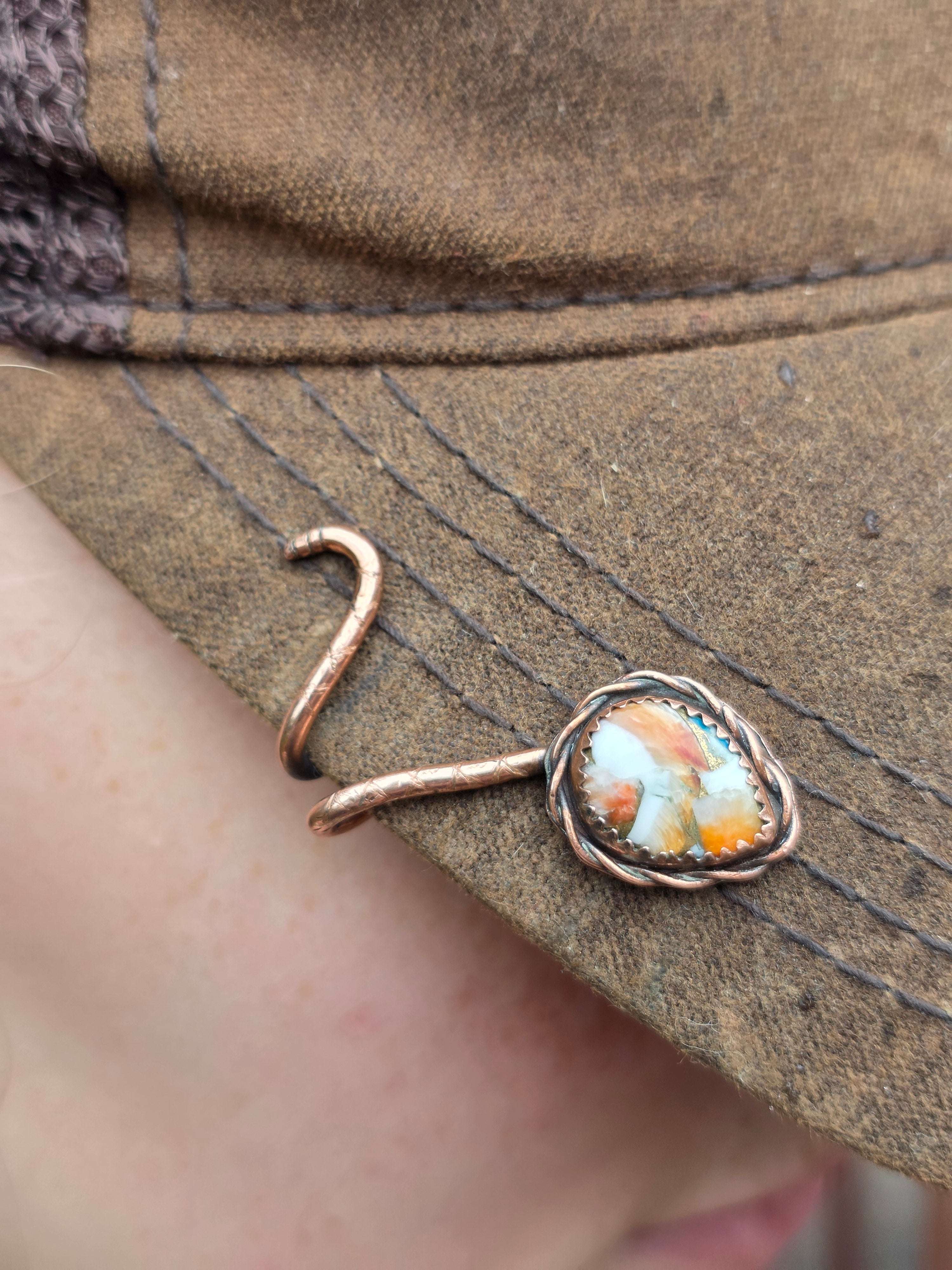 Spiny Oyster Turquoise Hat Clip