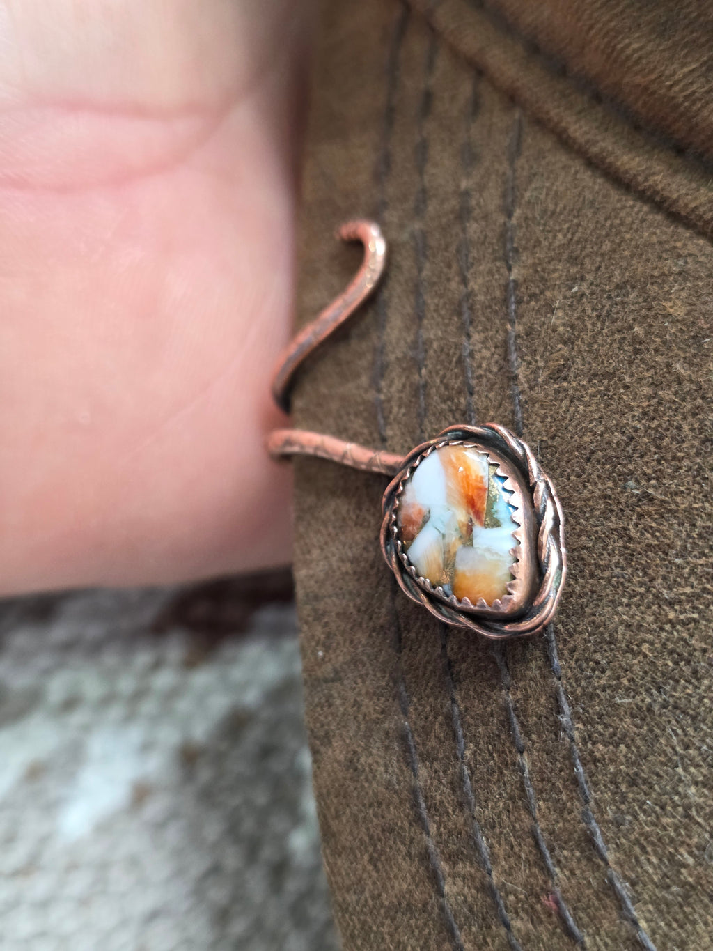 Spiny Oyster Turquoise Hat Clip