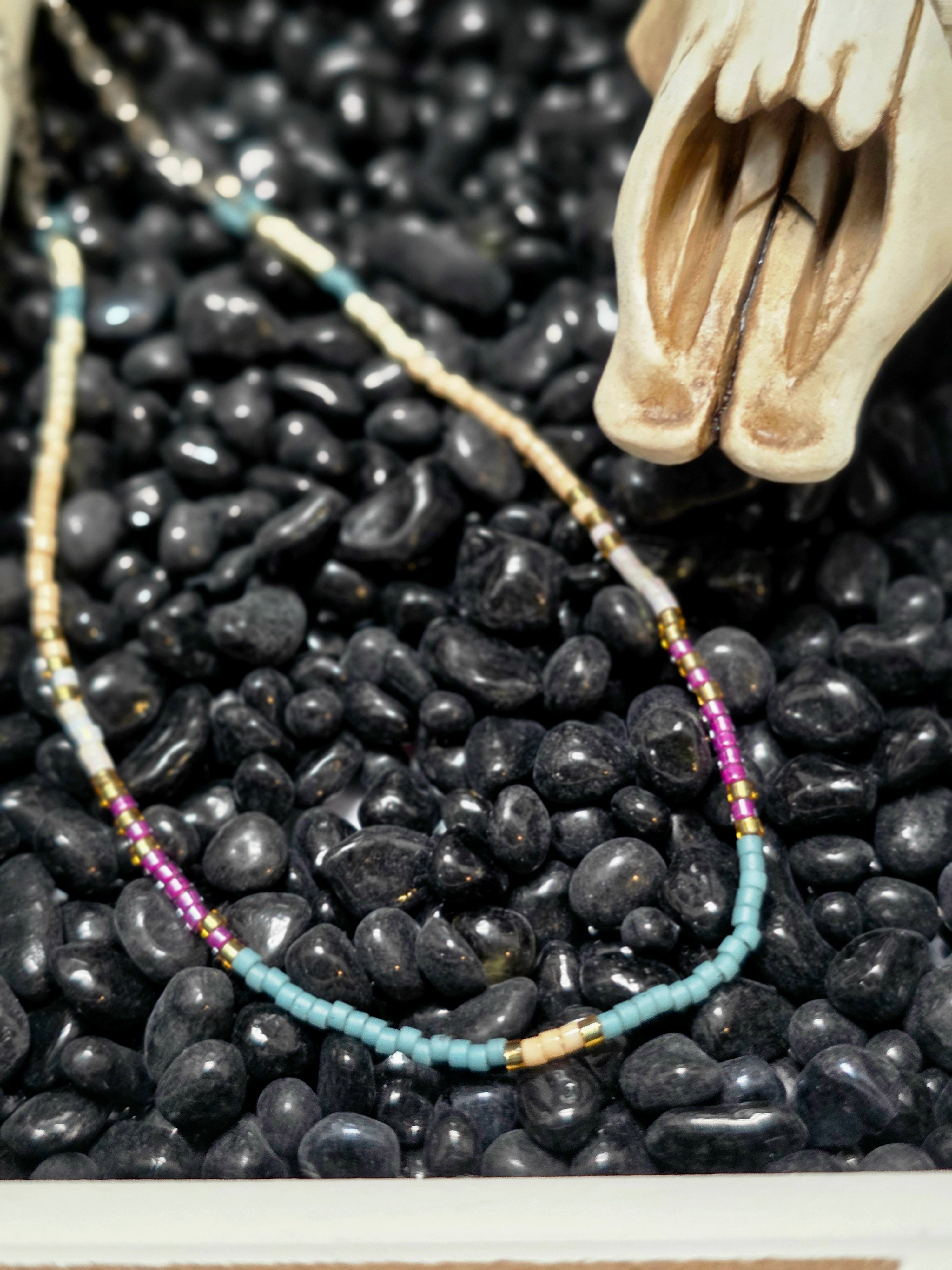 Layering Seed Bead Necklace - Minimalist Elegance