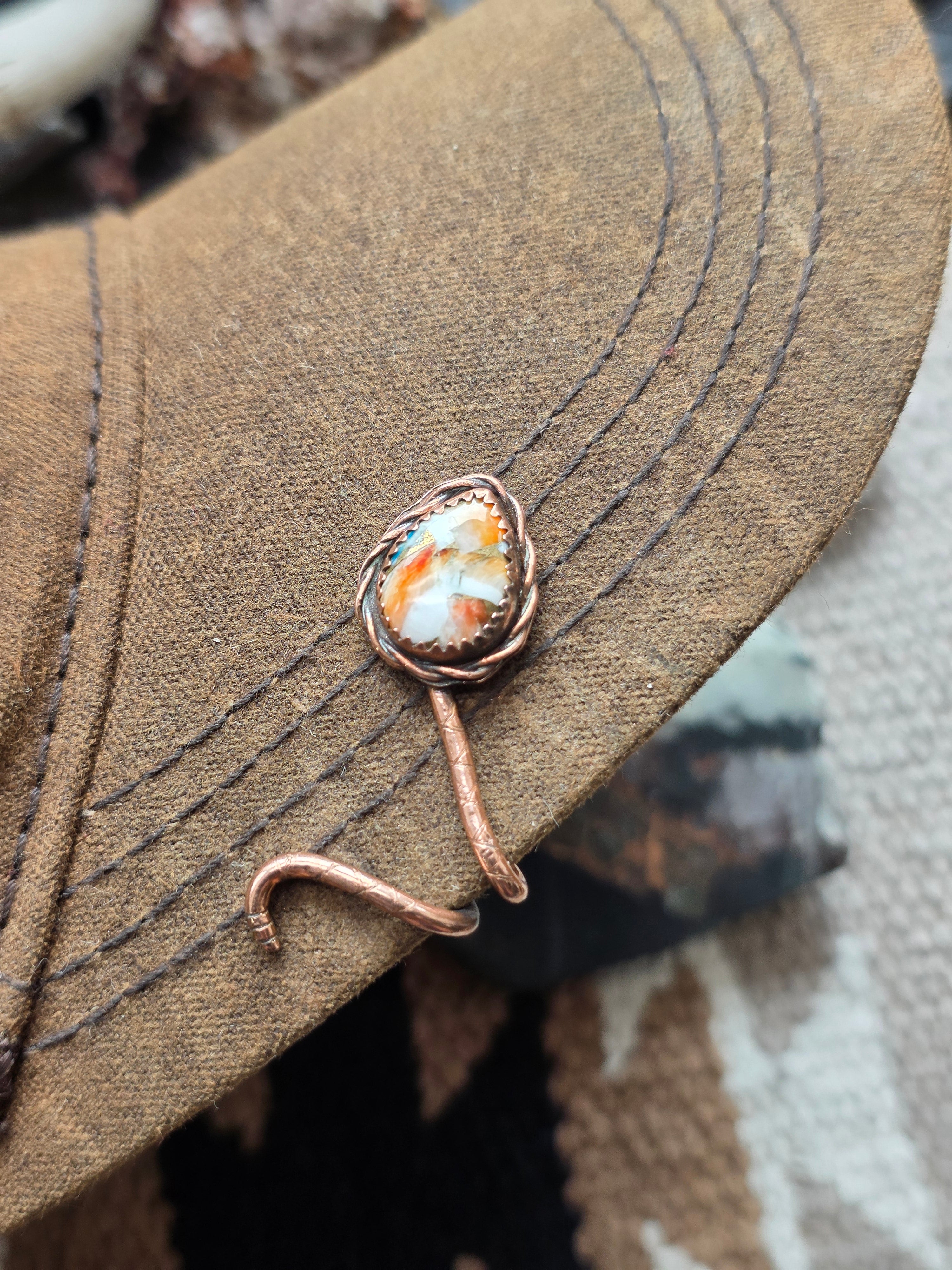 Spiny Oyster Turquoise Hat Clip
