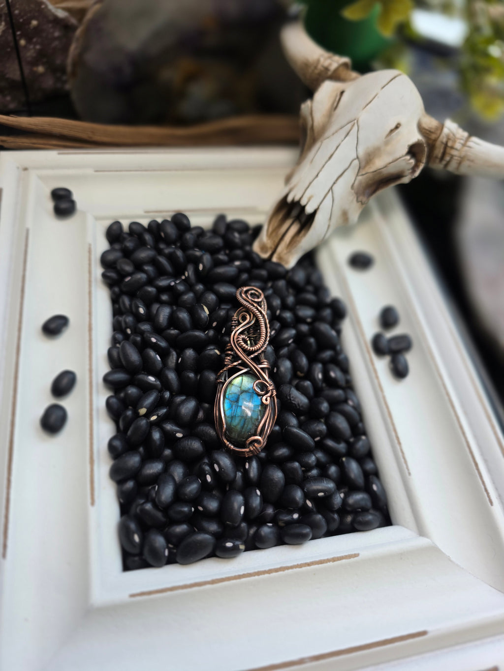 Flashy Labradorite Pendant