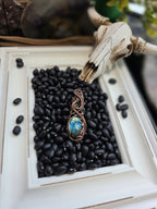 Flashy Labradorite Pendant